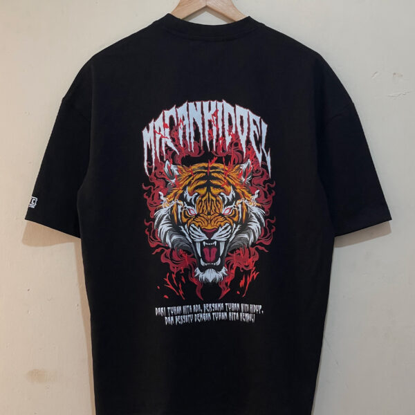 OVERSIZED T-SHIRT(BLACK)
